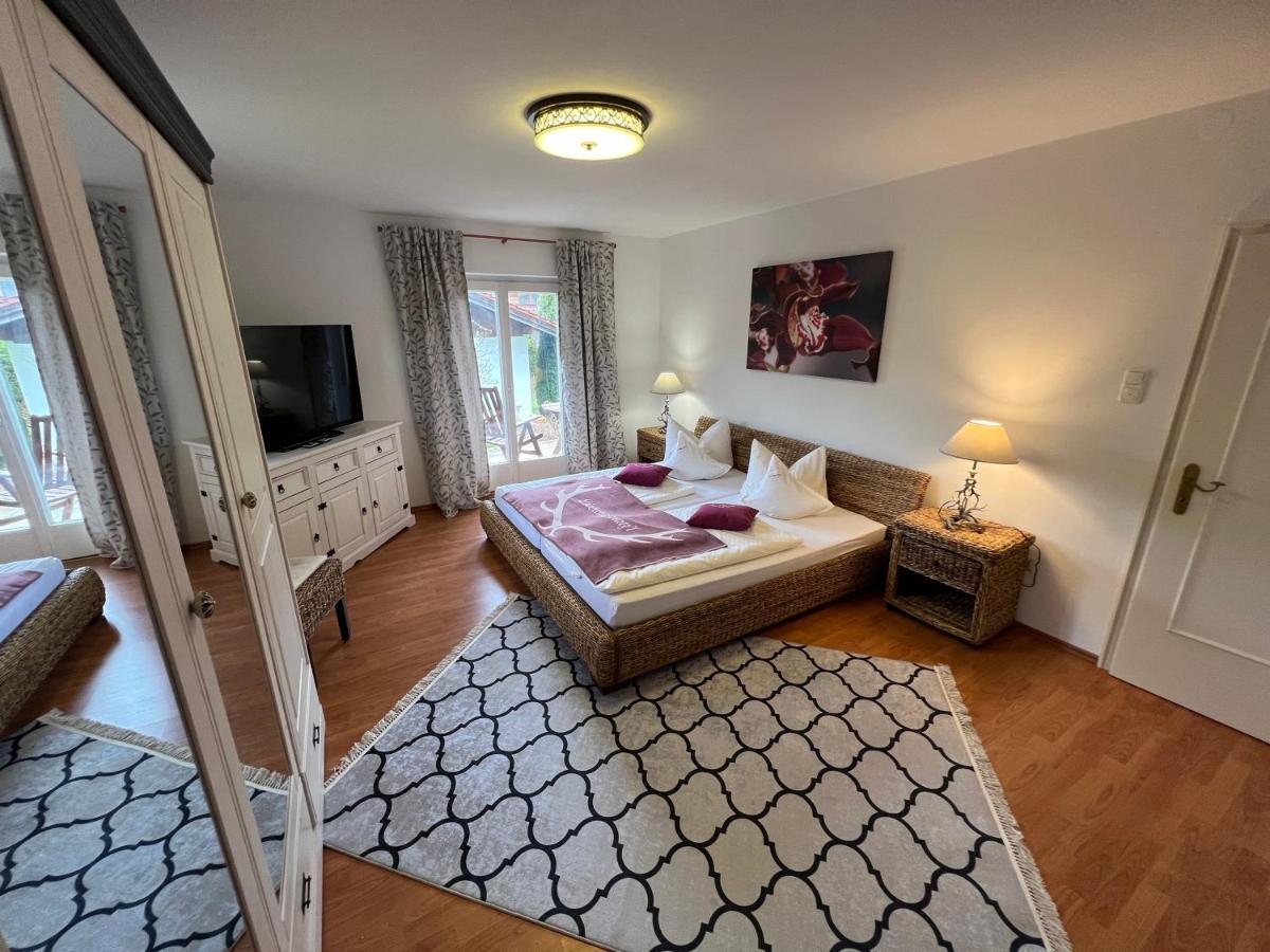Alpen Suite Tegernsee - Grosse Sonnenterasse Und Idyllischer Garten Bad Wiessee Bagian luar foto