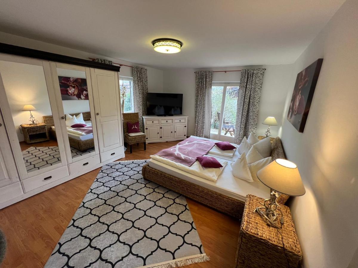 Alpen Suite Tegernsee - Grosse Sonnenterasse Und Idyllischer Garten Bad Wiessee Bagian luar foto